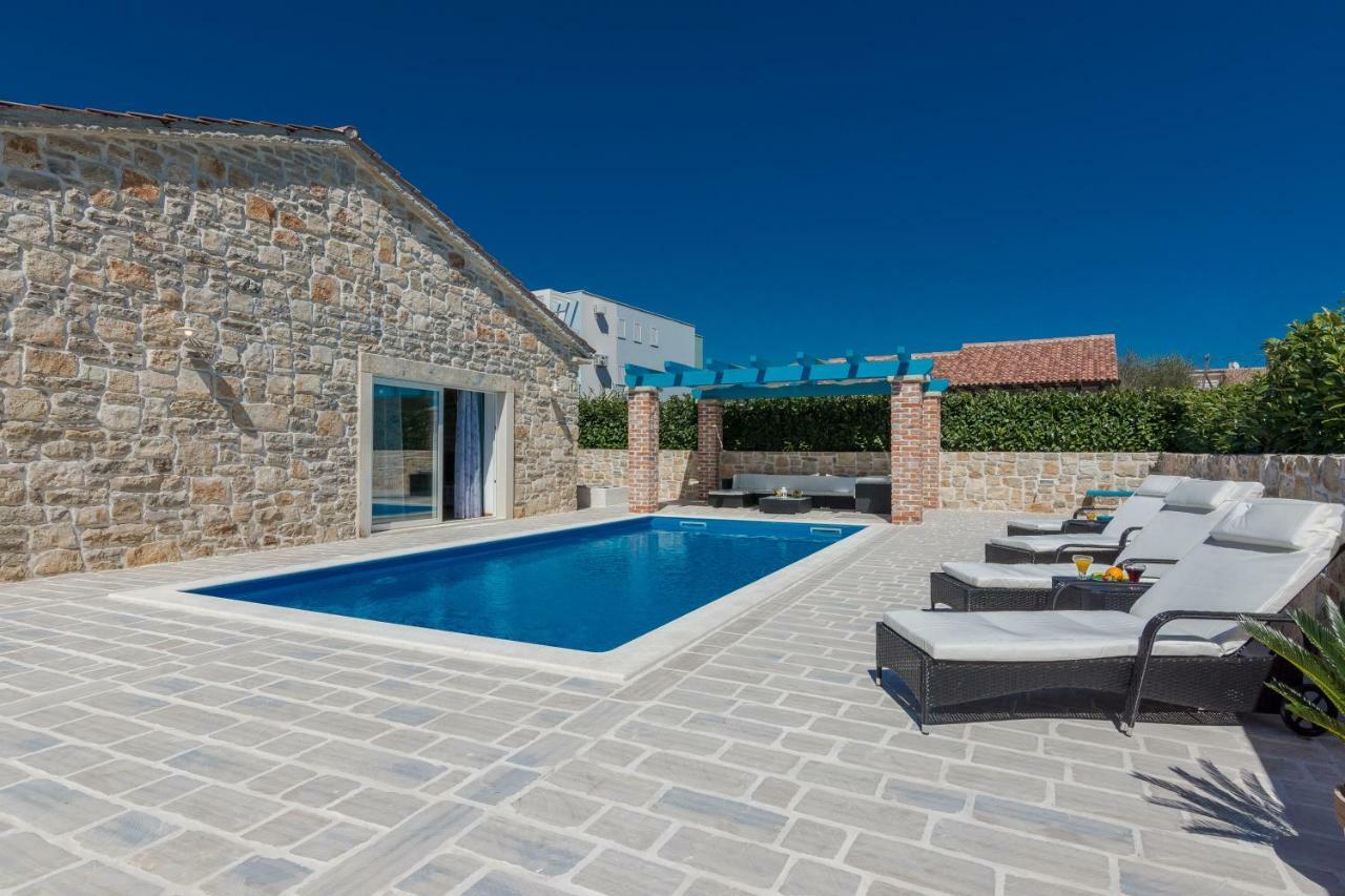 Villa Delozija Sukošan المظهر الخارجي الصورة
