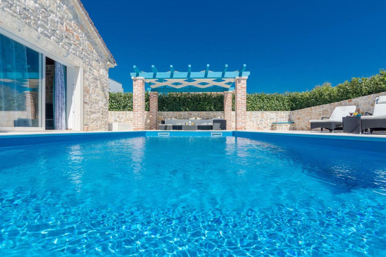 Villa Delozija Sukošan المظهر الخارجي الصورة
