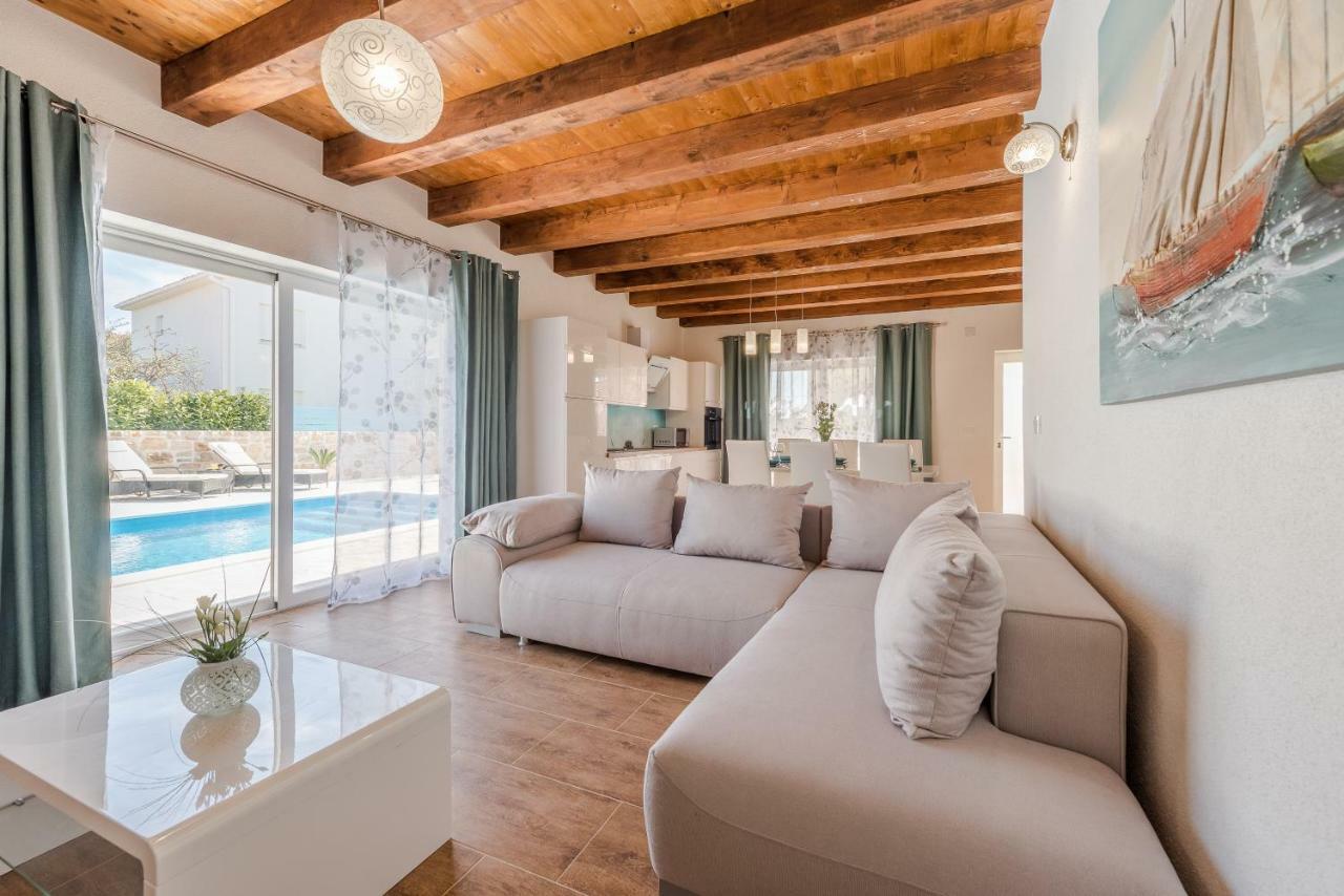 Villa Delozija Sukošan المظهر الخارجي الصورة